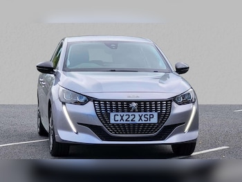 Peugeot - 208