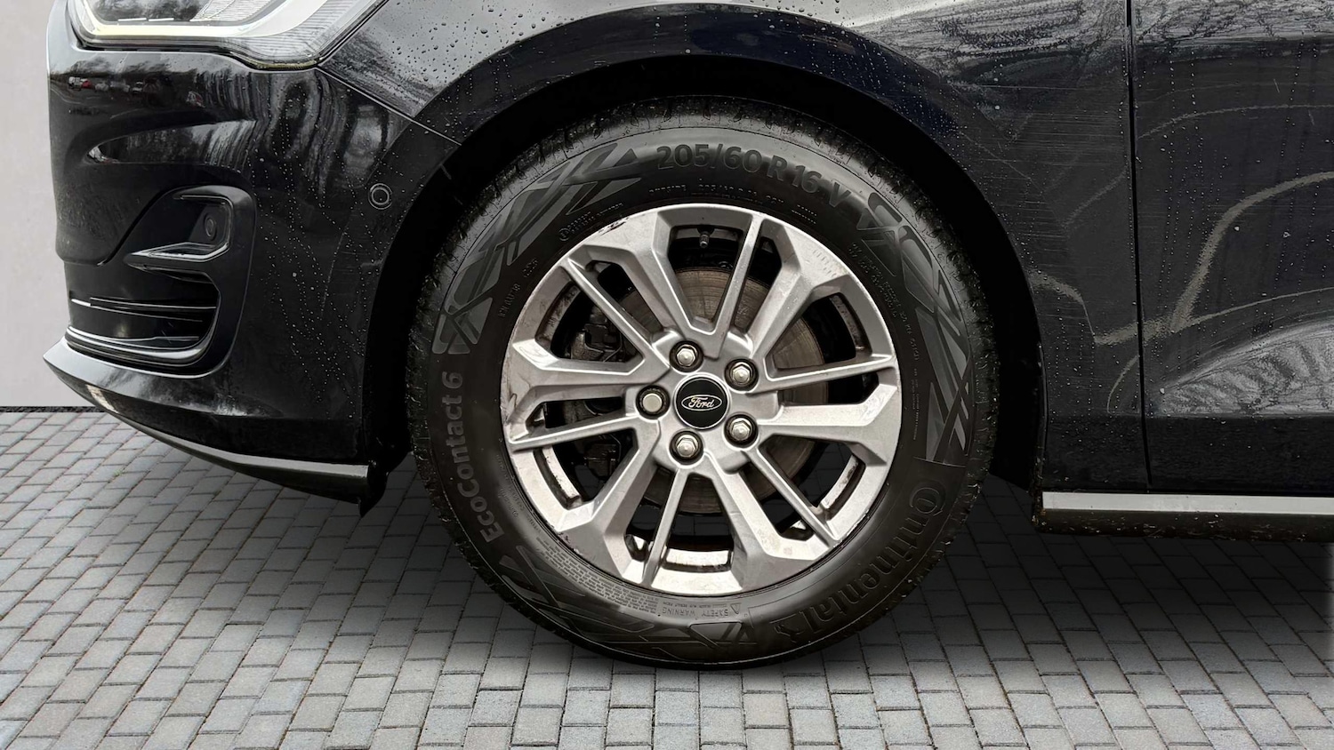 Used Ford Focus 2023 for sale - 76902445: Photo 7