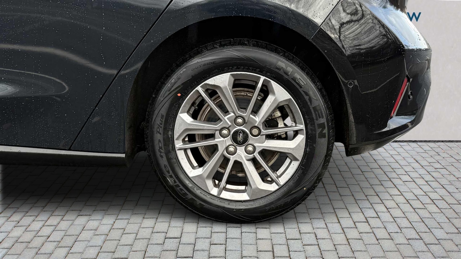 Used Ford Focus 2023 for sale - 76902445: Photo 8