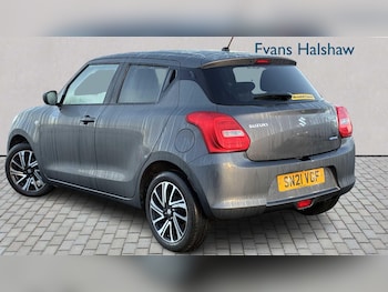 Used Suzuki Swift 2021 for sale - 77164473: Photo