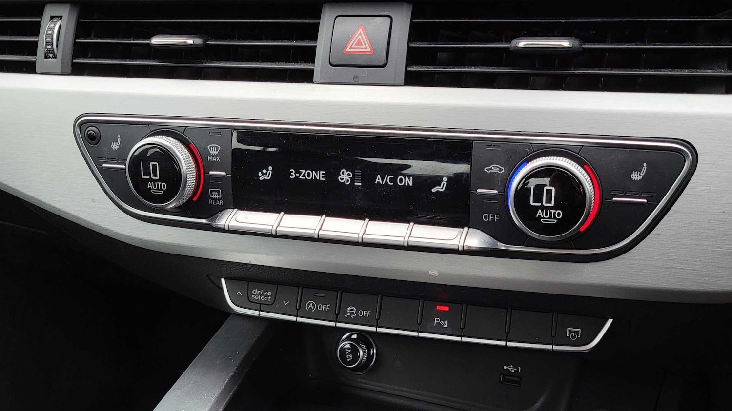 Used Audi A4 2019 for sale - 77123304: Photo 29