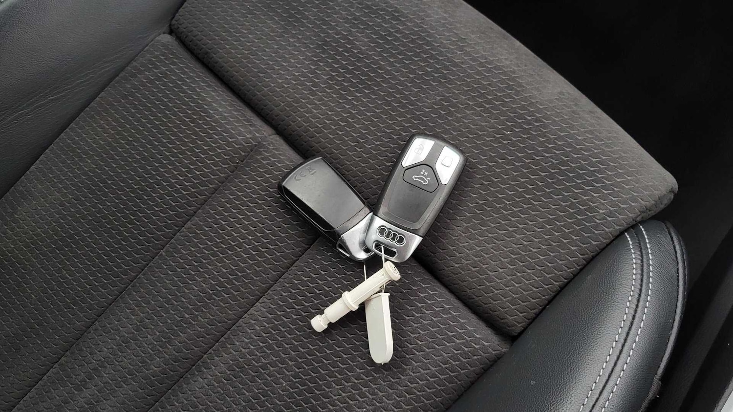 Used Audi A4 2019 for sale - 77123304: Photo 34