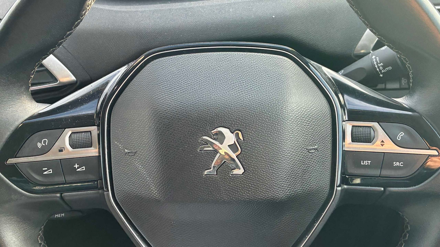 Used Peugeot 3008 2020 for sale - 77414608: Photo 9