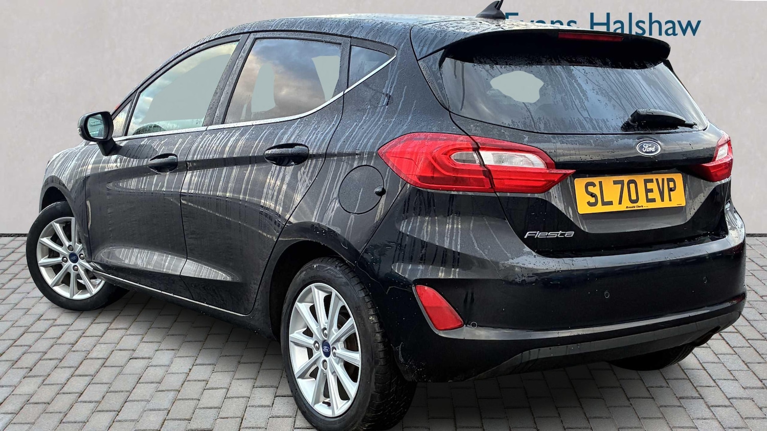 Used Ford Fiesta 2020 for sale - 77389921: Photo 2