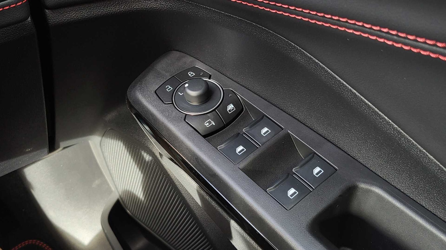 Used Ford Puma for sale - 77000302: Photo 32