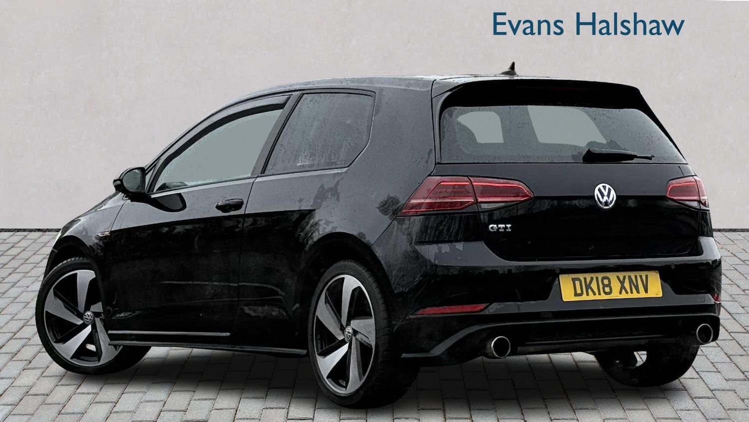 Used Volkswagen Golf 2018 for sale - 77526916: Photo 2