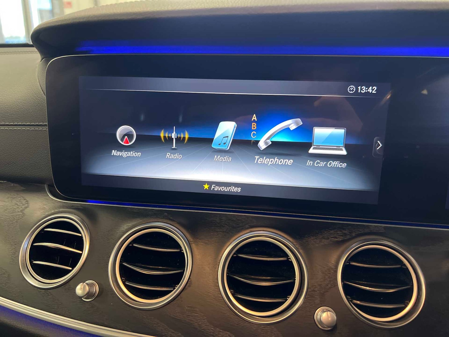 Used Mercedes-Benz E Class for sale - 77361491: Photo 23