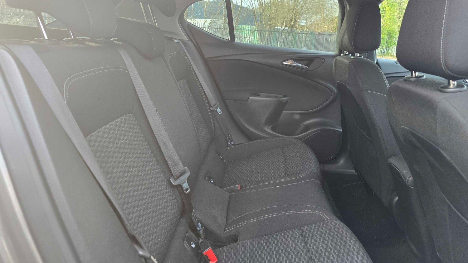 Used Vauxhall Astra 2018 for sale - 77601416: Photo 8