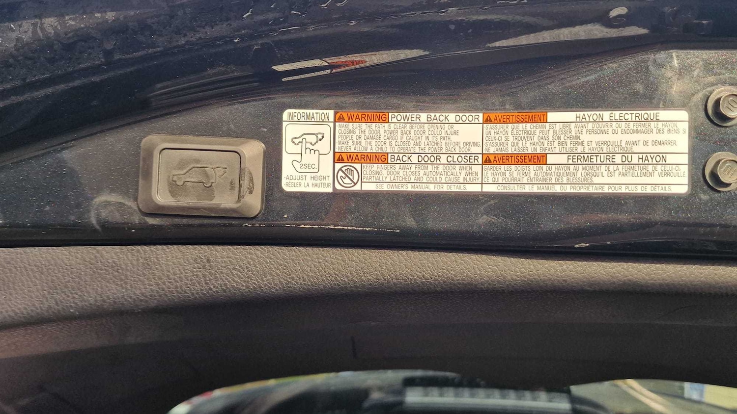 Used Toyota RAV4 2017 for sale - 76390709: Photo 13