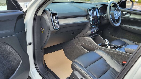 Used Volvo XC40 2023 for sale - 76063492: Photo 19