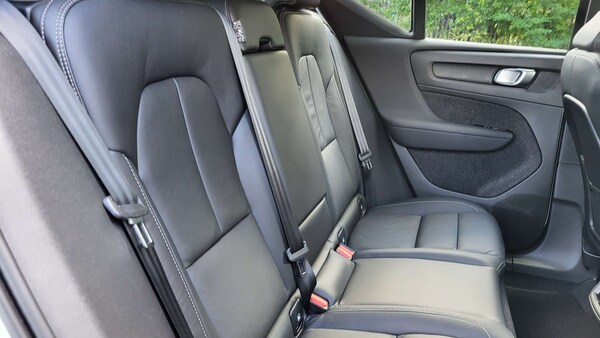 Used Volvo XC40 2023 for sale - 76063492: Photo 22
