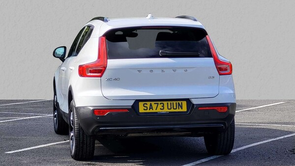 Used Volvo XC40 2023 for sale - 76063492: Photo 4