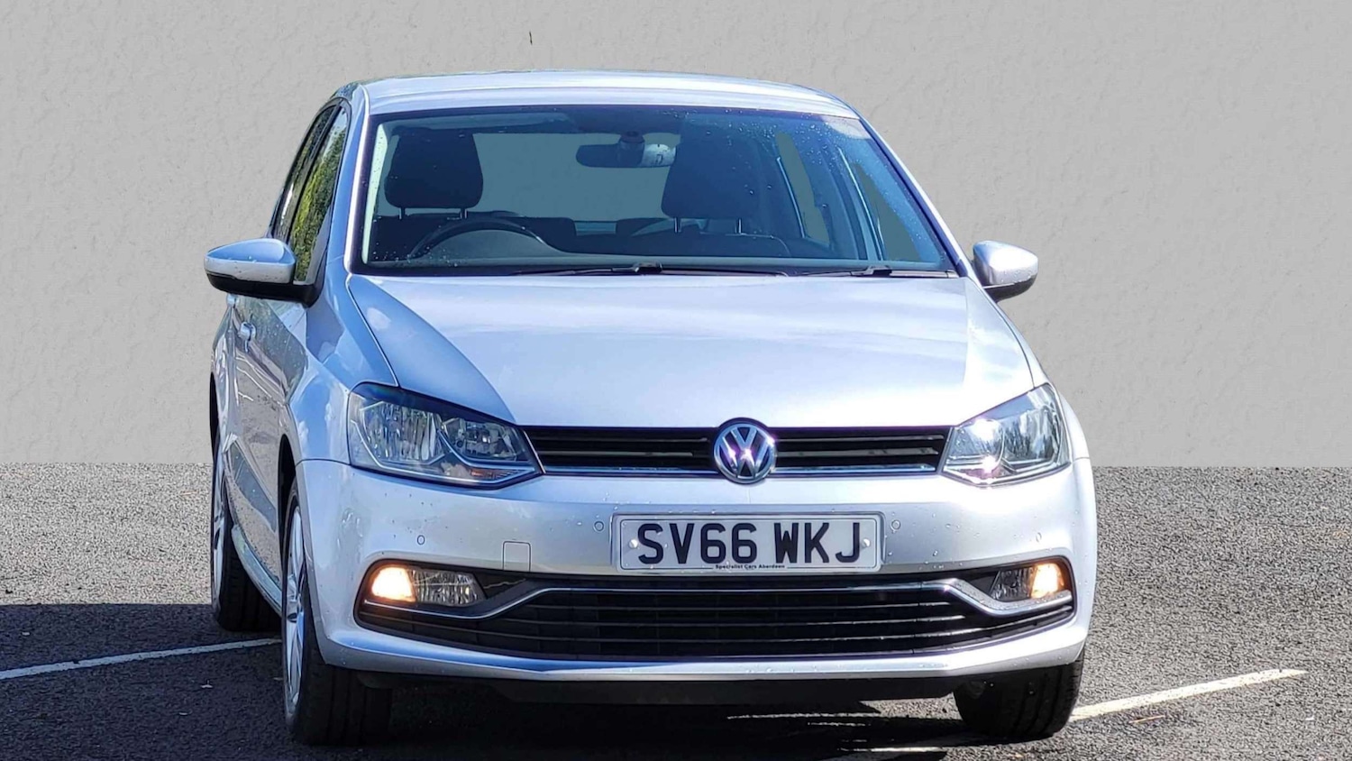 Used Volkswagen Polo 2016 for sale - 76540663: Photo 1