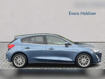 Used Ford Focus 2021 for sale - 79002177: Photo