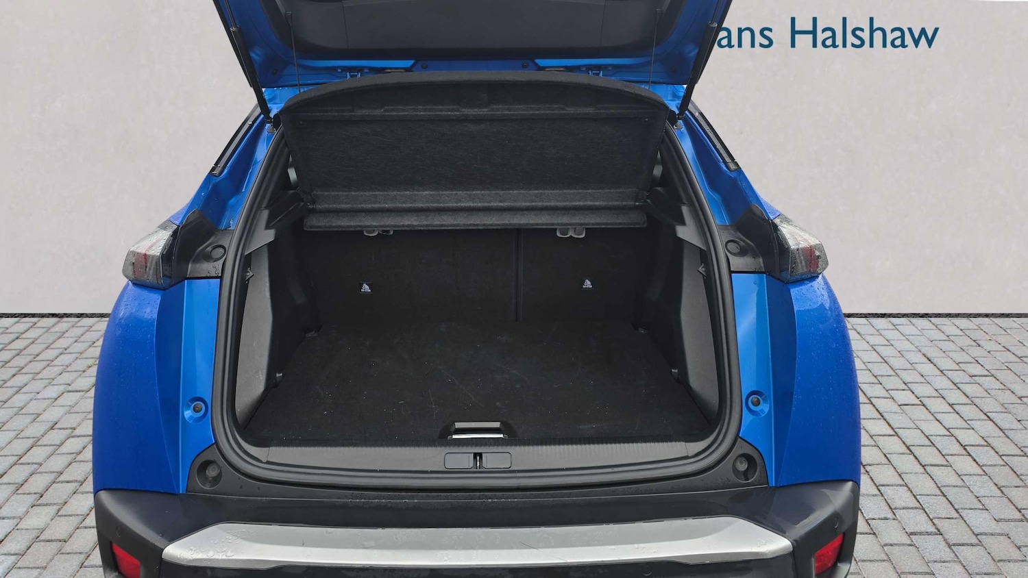 Used Peugeot 2008 2021 for sale - 76774342: Photo 12