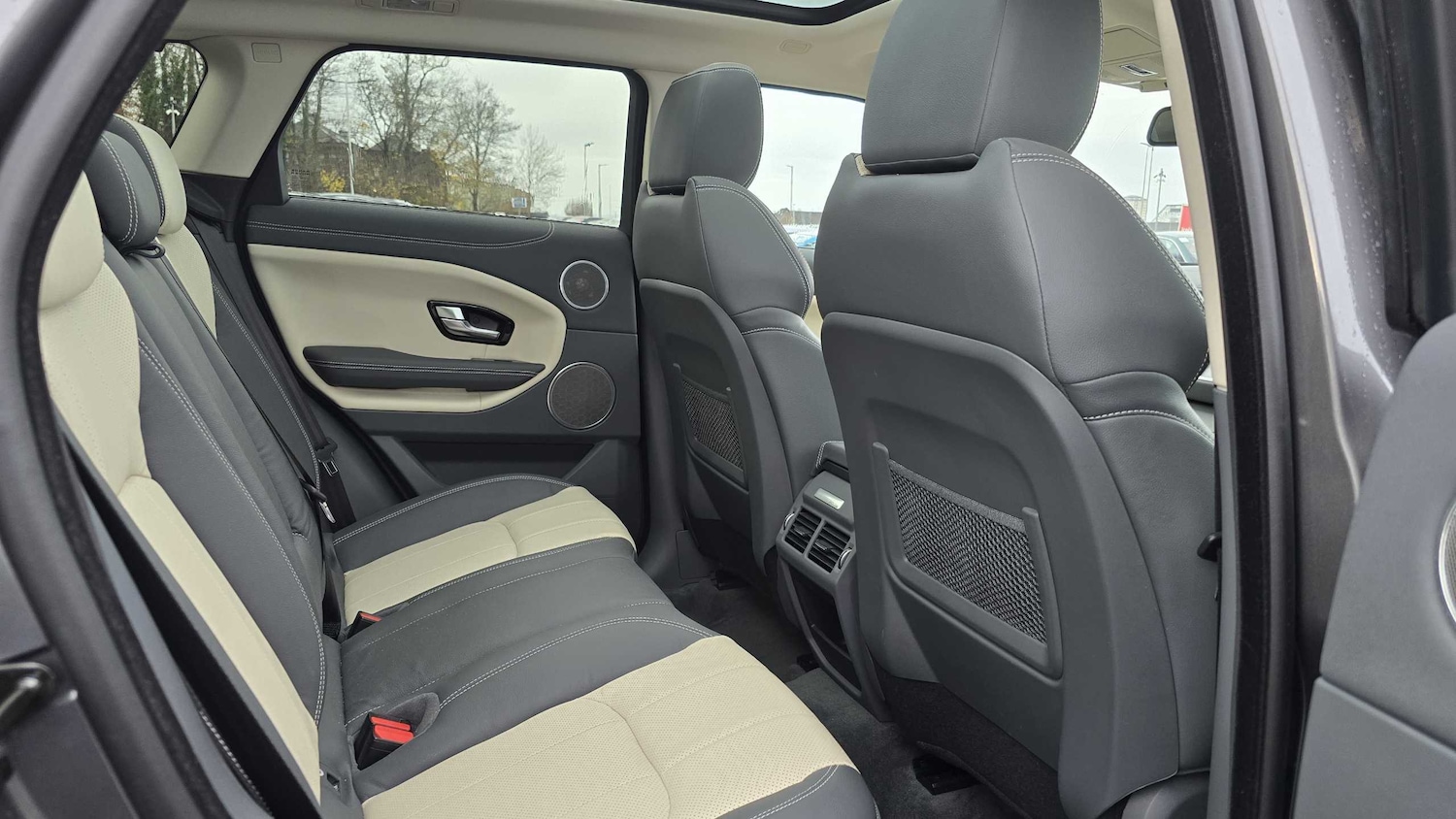 Used Land Rover Range Rover Evoque 2016 for sale - 76501915: Photo 13