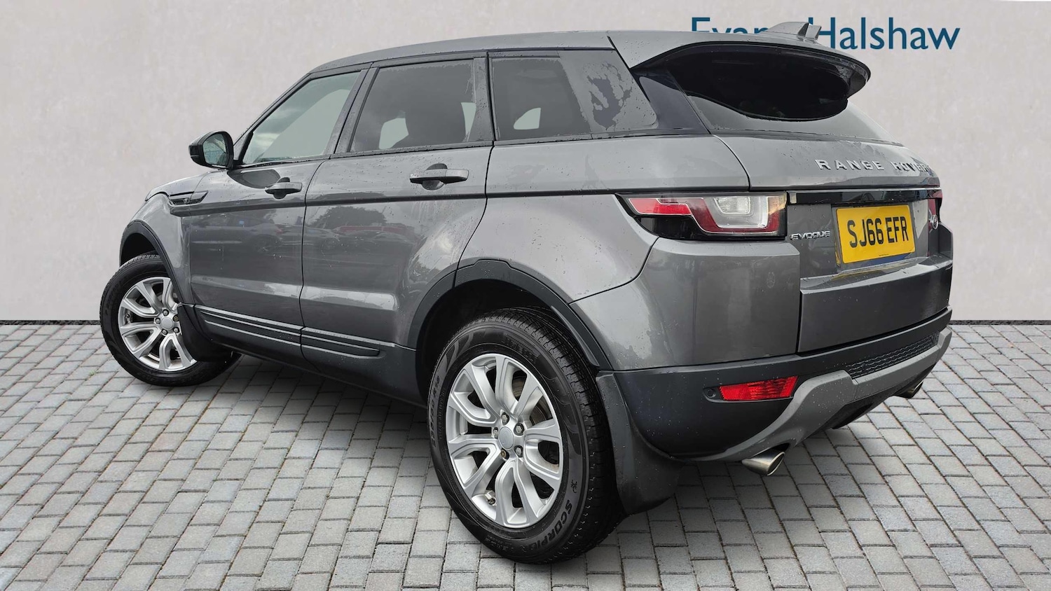 Used Land Rover Range Rover Evoque 2016 for sale - 76501915: Photo 2