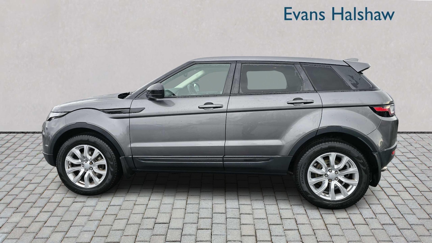 Used Land Rover Range Rover Evoque 2016 for sale - 76501915: Photo 6
