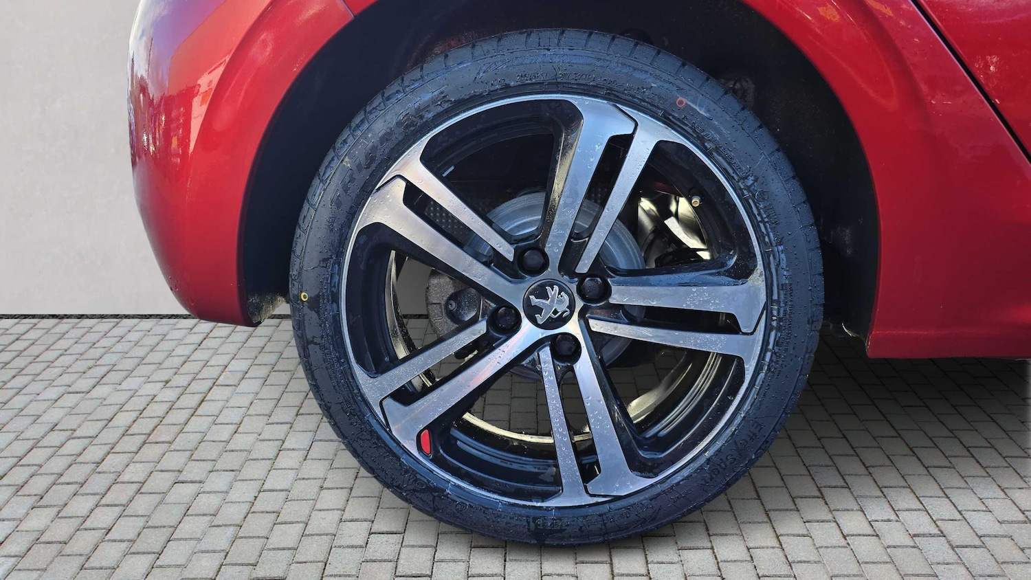 Used Peugeot 208 2018 for sale - 76564327: Photo 8