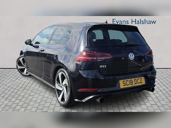 Used Volkswagen Golf 2018 for sale - 79306407: Photo