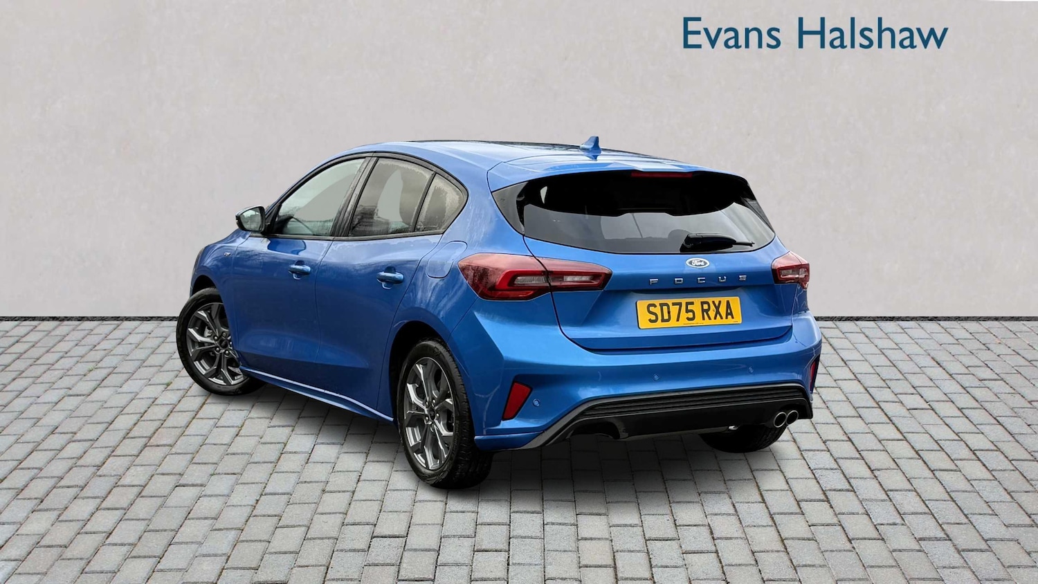 Used Ford Focus 2025 for sale - 77032121: Photo 2