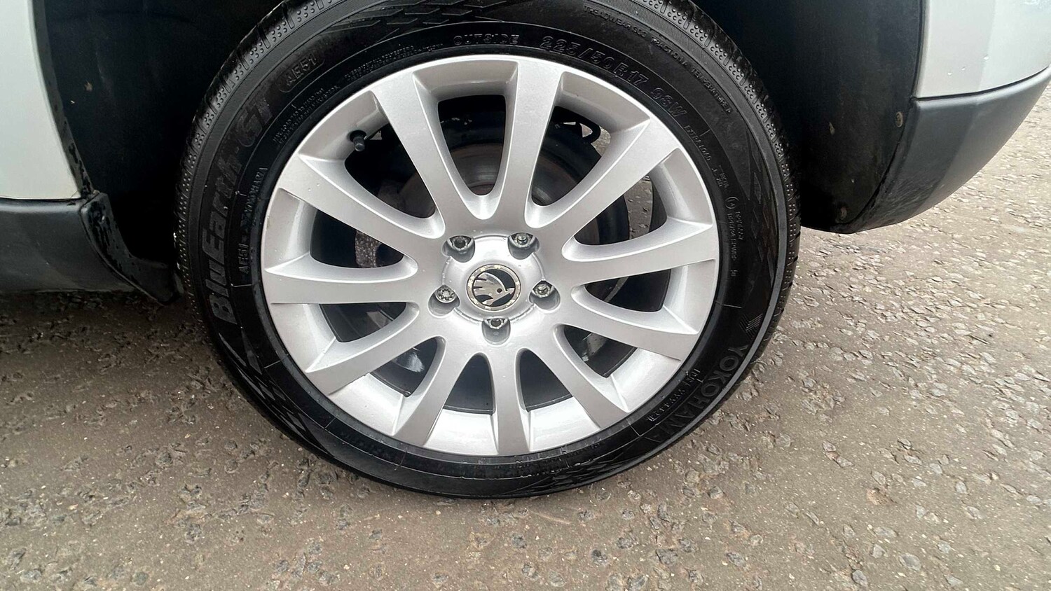 Used Skoda Yeti 2015 for sale - 78023906: Photo 13