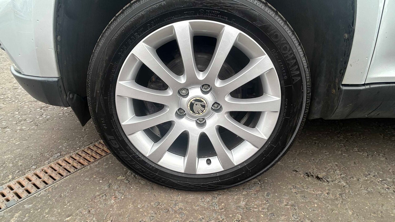 Used Skoda Yeti 2015 for sale - 78023906: Photo 14