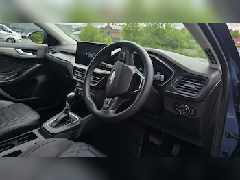 Used Ford Focus 2023 for sale - 78937206: Photo