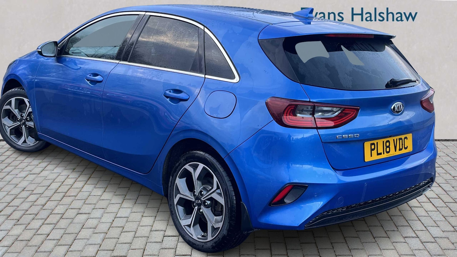 Used Kia Ceed 2018 for sale - 76624527: Photo 2