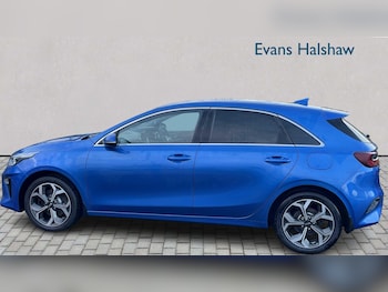 Used Kia Ceed 2018 for sale - 76624527: Photo