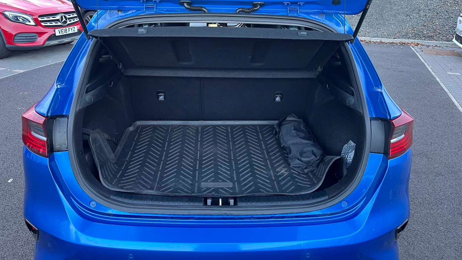 Used Kia Ceed 2018 for sale - 76624527: Photo 6