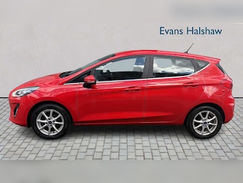 Used Ford Fiesta 2018 for sale - 79015104: Photo