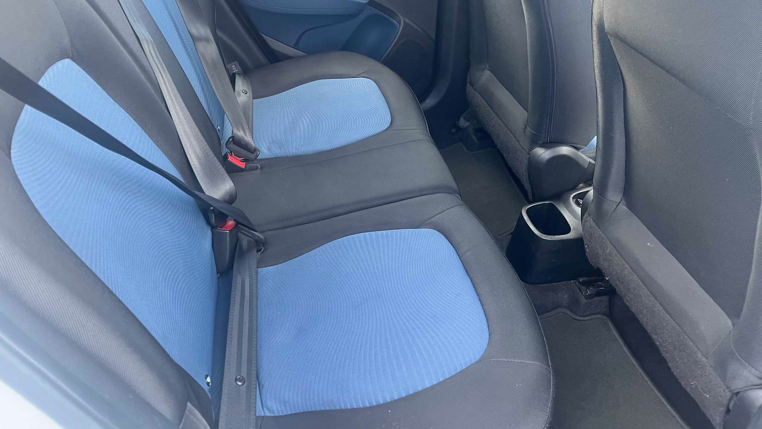 Used Hyundai i10 2015 for sale - 77361366: Photo 10