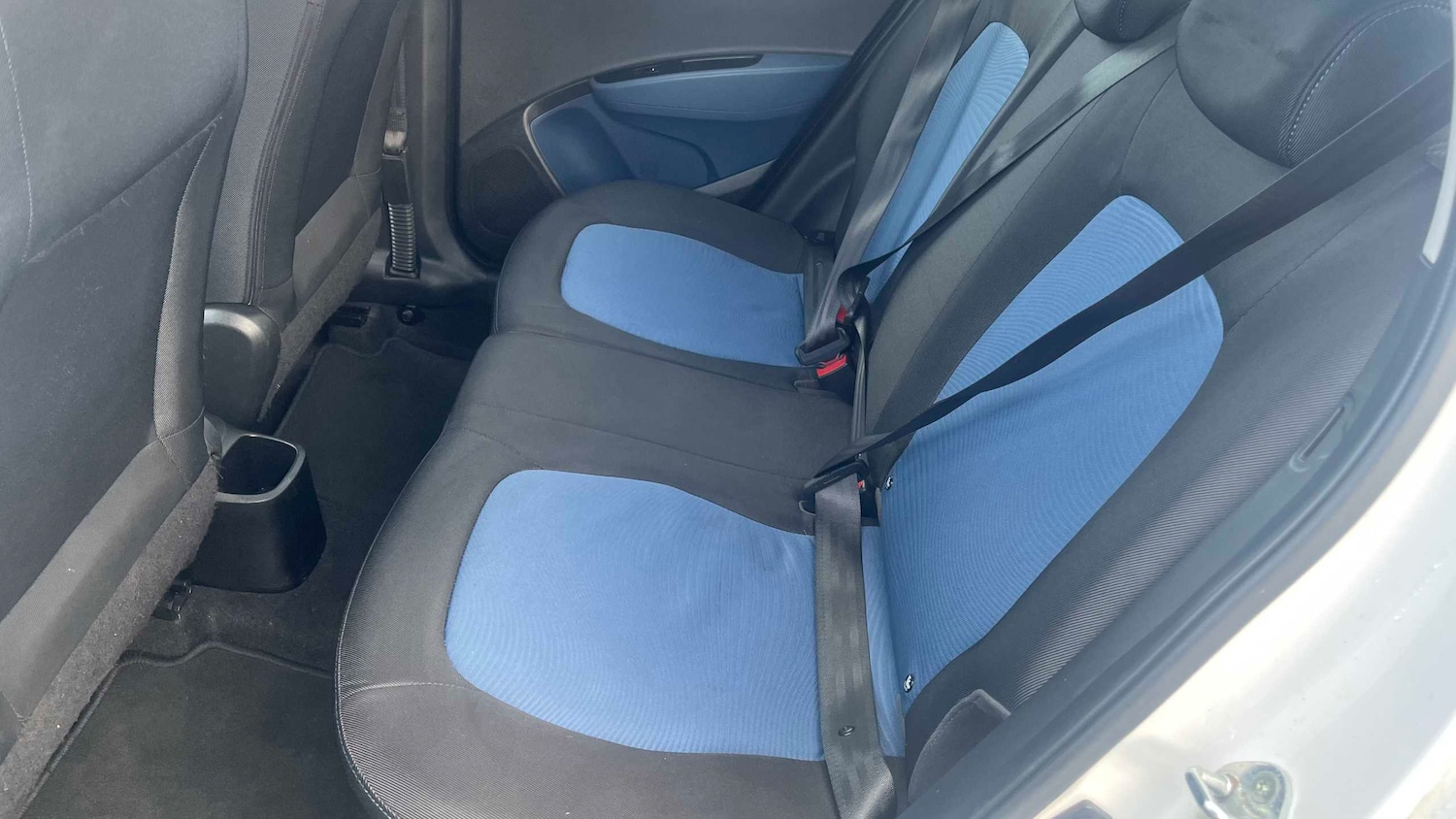 Used Hyundai i10 2015 for sale - 77361366: Photo 11