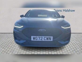 Used Ford Focus 2022 for sale - 77740900: Photo