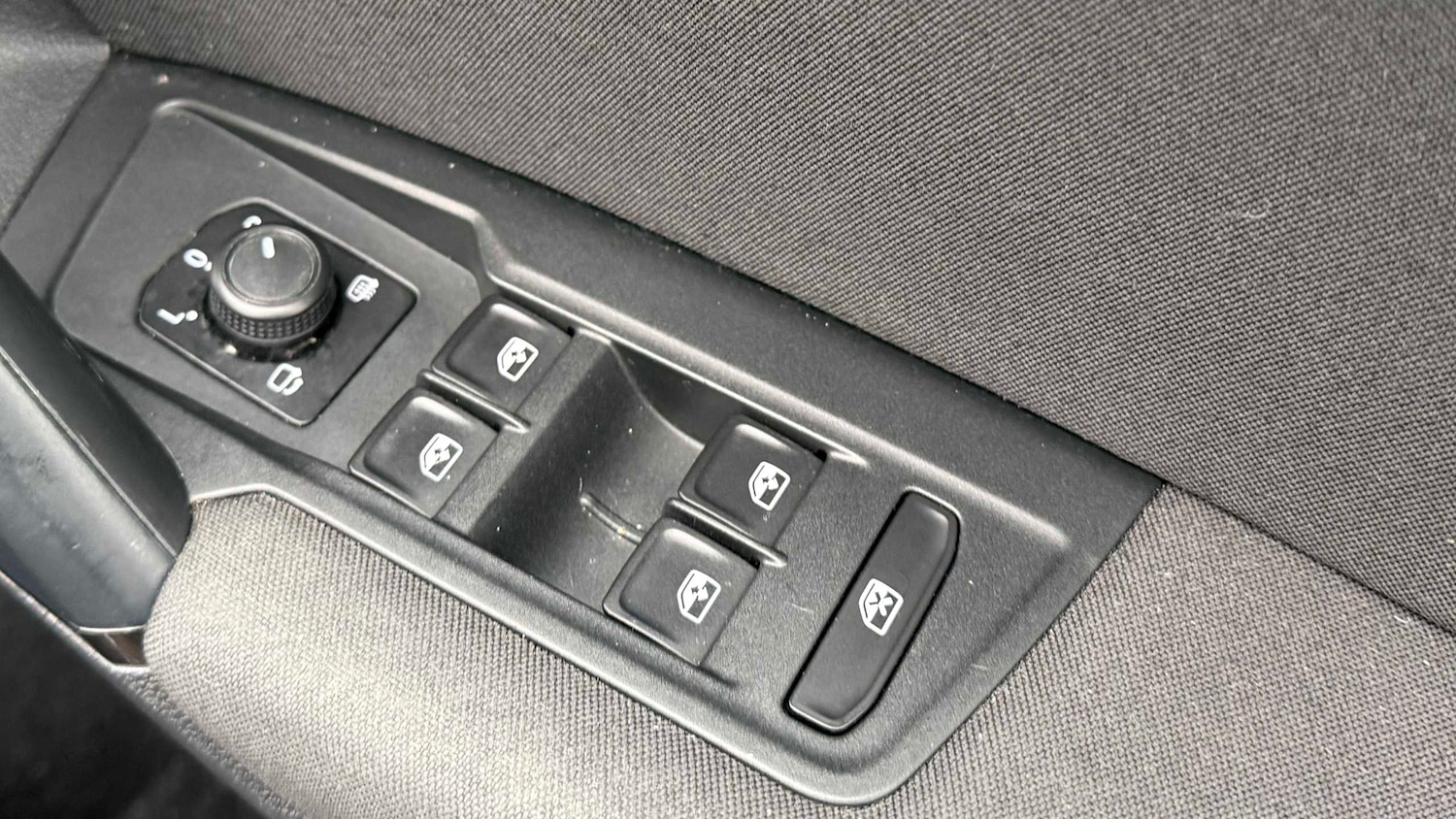 Used Volkswagen Tiguan 2019 for sale - 76732376: Photo 14