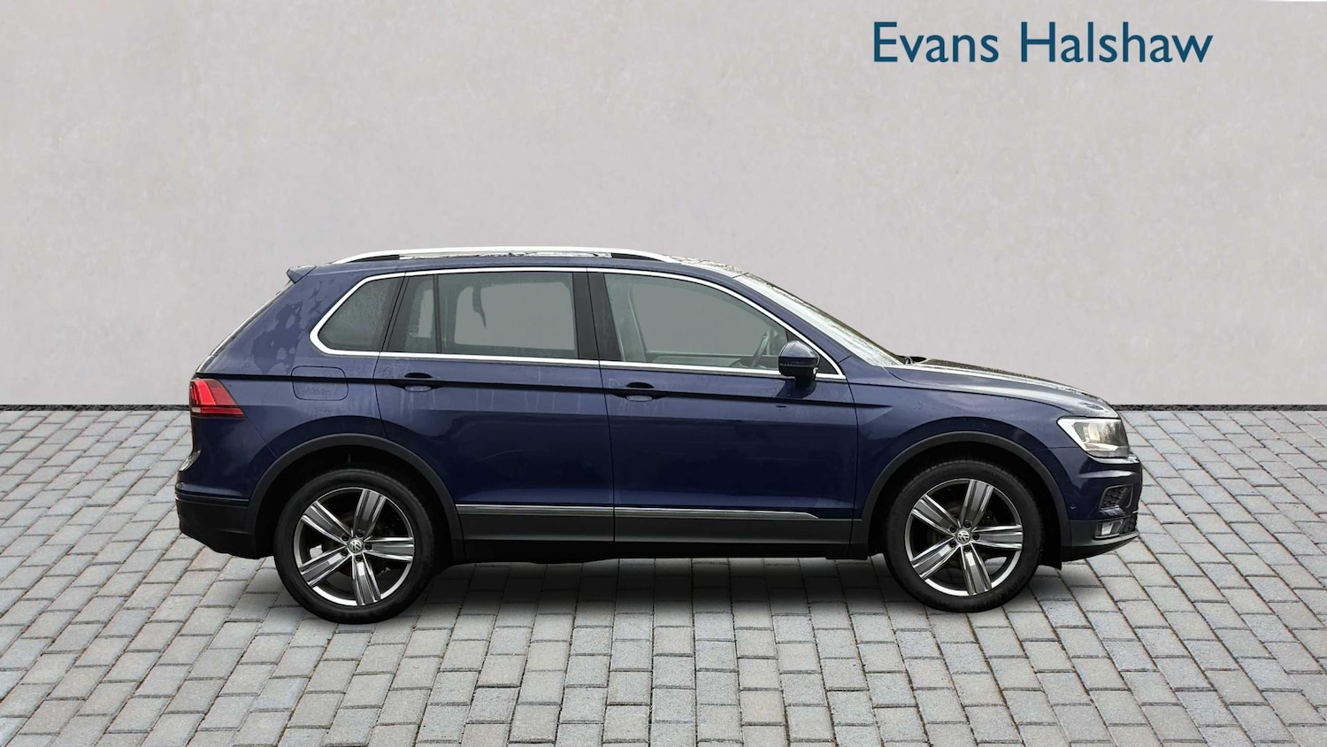 Used Volkswagen Tiguan 2019 for sale - 76732376: Photo 6