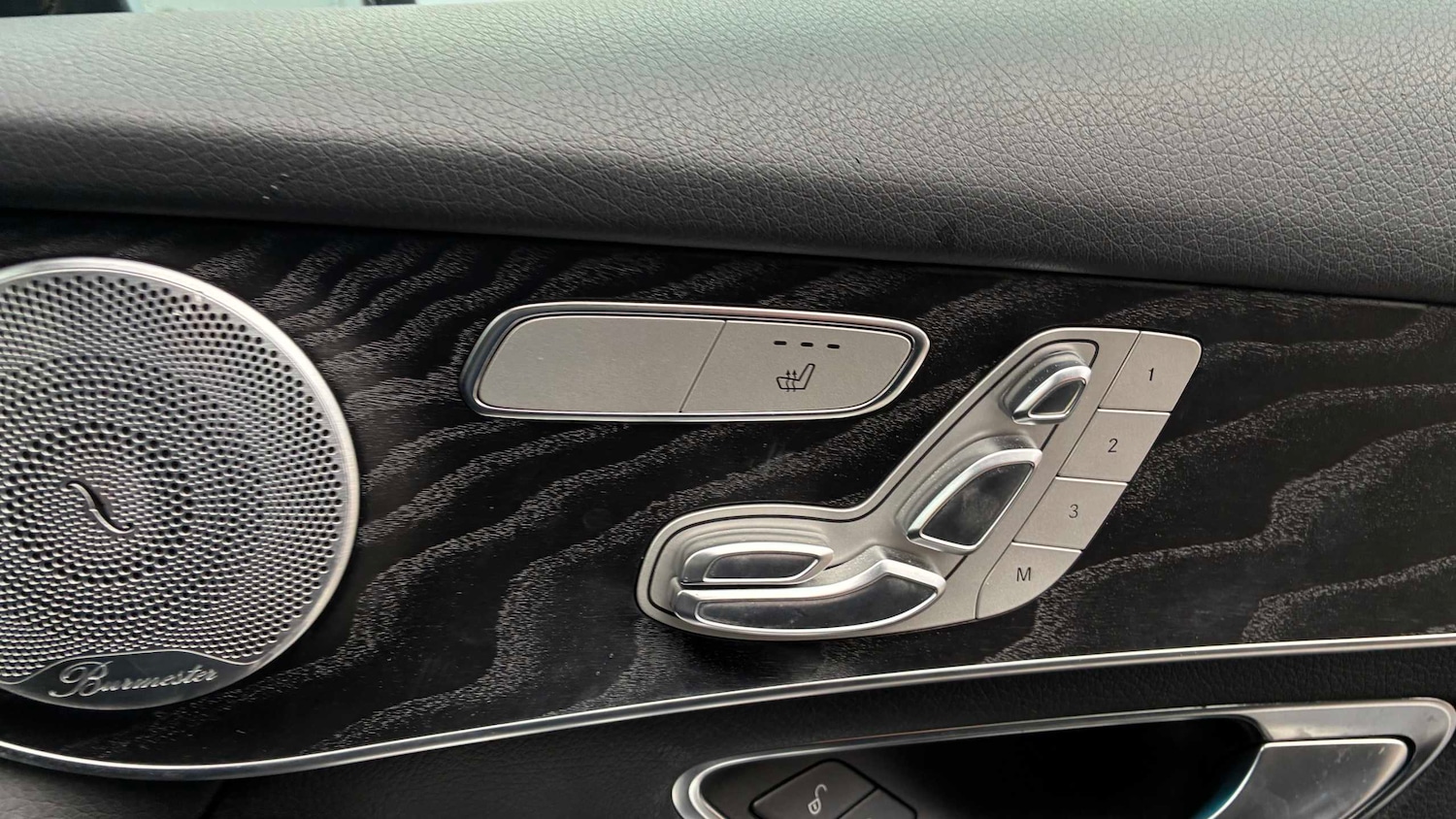 Used Mercedes-Benz GLC 2015 for sale - 77389814: Photo 12