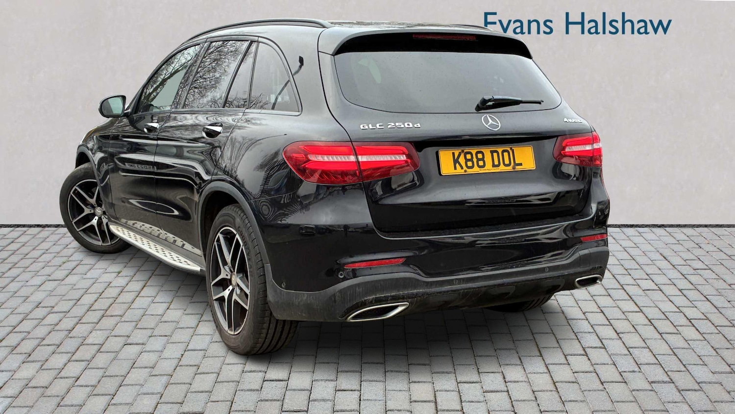 Used Mercedes-Benz GLC 2015 for sale - 77389814: Photo 2
