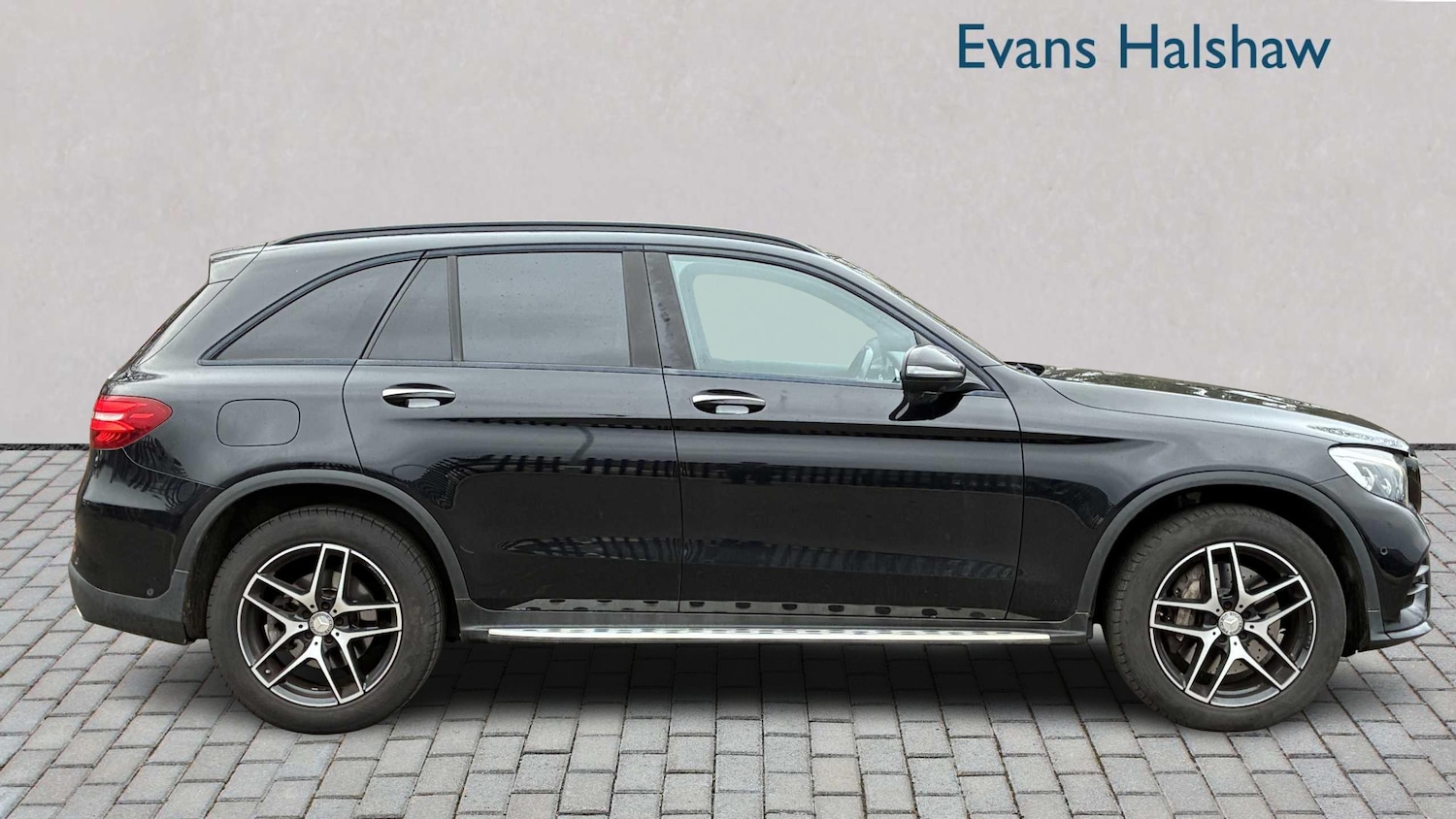 Used Mercedes-Benz GLC 2015 for sale - 77389814: Photo 4