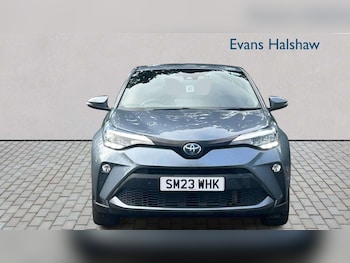 Used Toyota C-HR 2023 for sale - 79282392: Photo