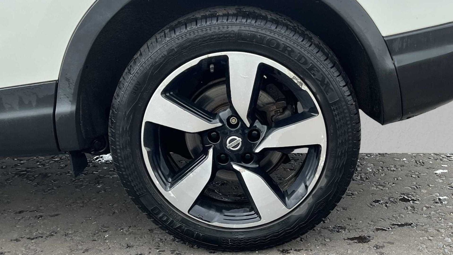 Used Nissan Qashqai 2017 for sale - 76851557: Photo 11