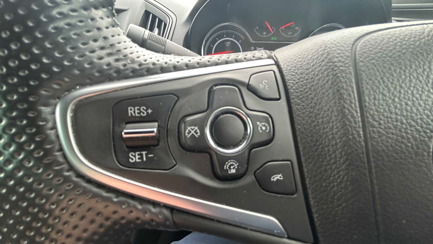 Used Vauxhall Insignia 2016 for sale - 77648942: Photo 15