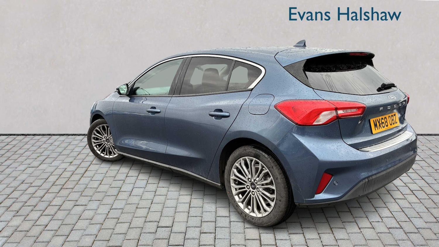 Used Ford Focus 2018 for sale - 76501878: Photo 2