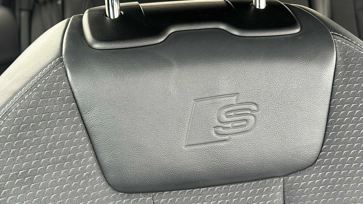 Used Audi A4 2022 for sale - 77429024: Photo 13