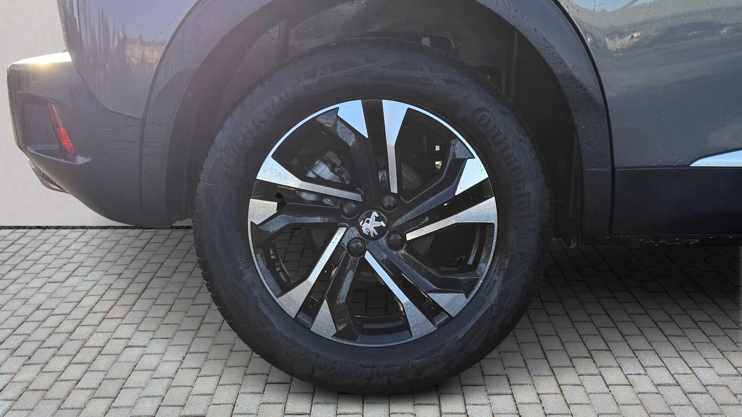 Used Peugeot 2008 2023 for sale - 76705093: Photo 7