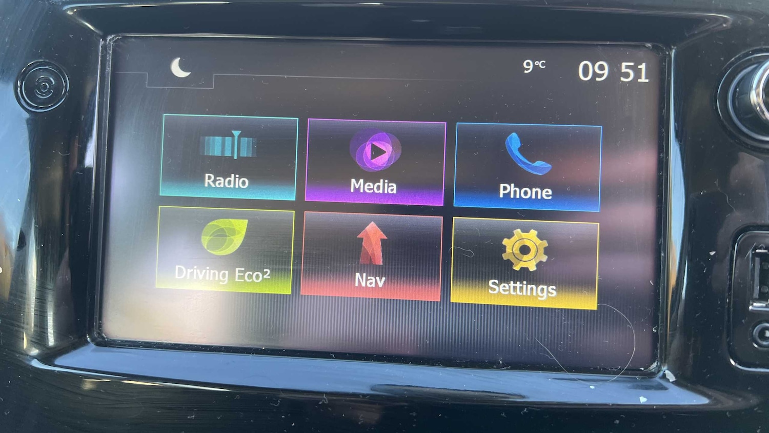 Used Renault Clio 2015 for sale - 76411262: Photo 18