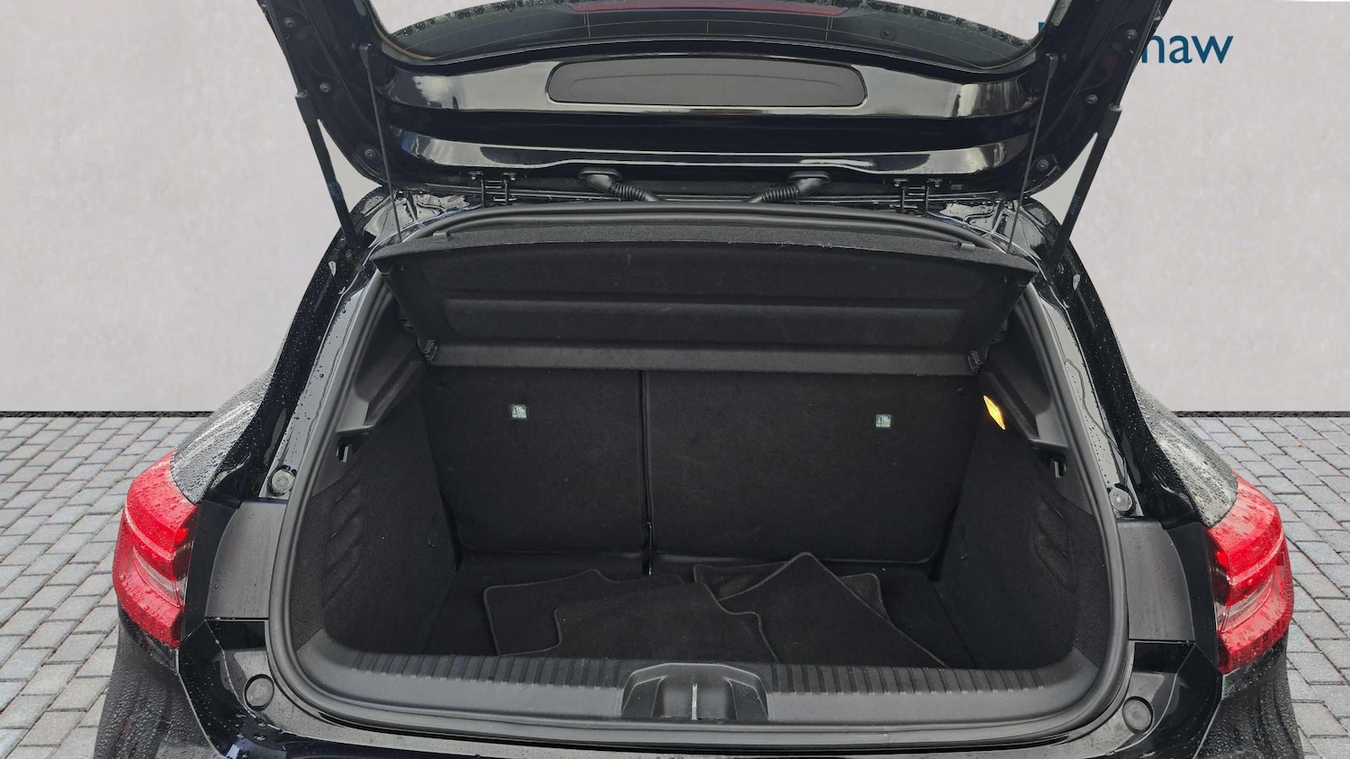 Used Renault Clio 2021 for sale - 76540699: Photo 12