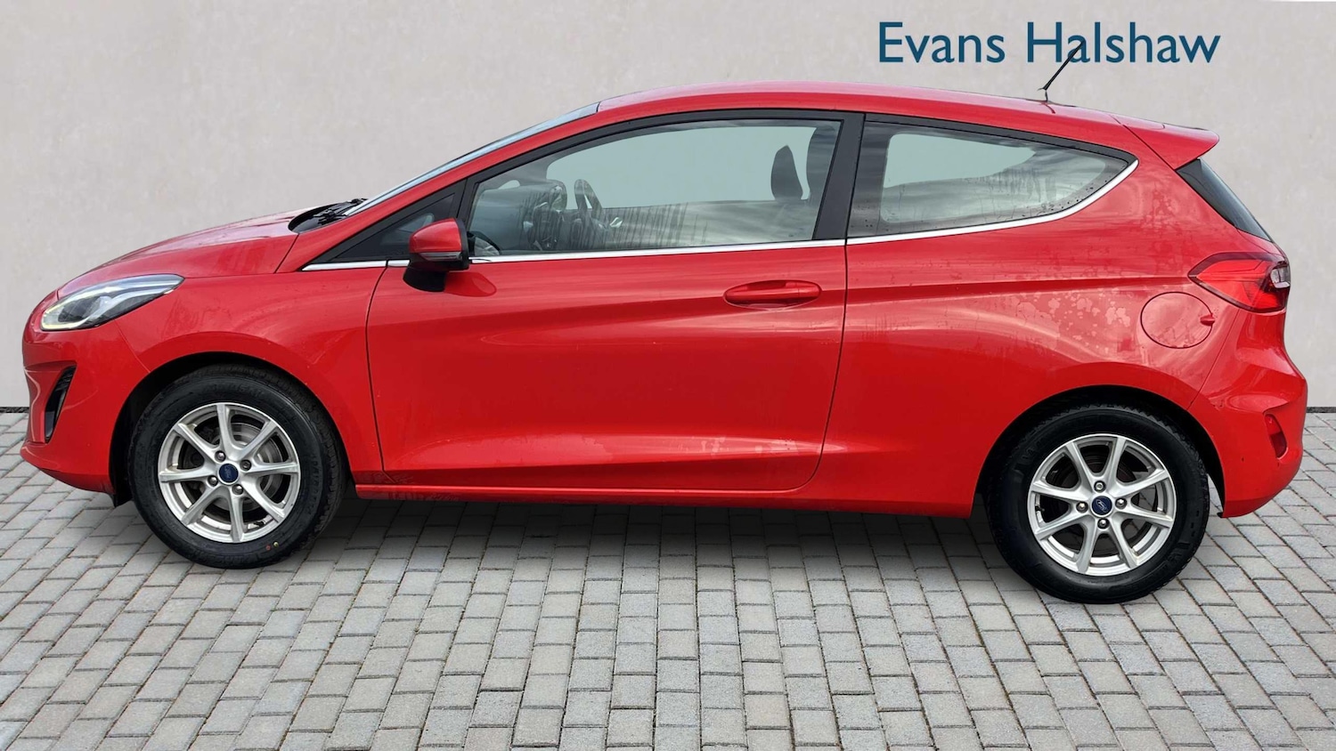 Used Ford Fiesta 2018 for sale - 77615492: Photo 2