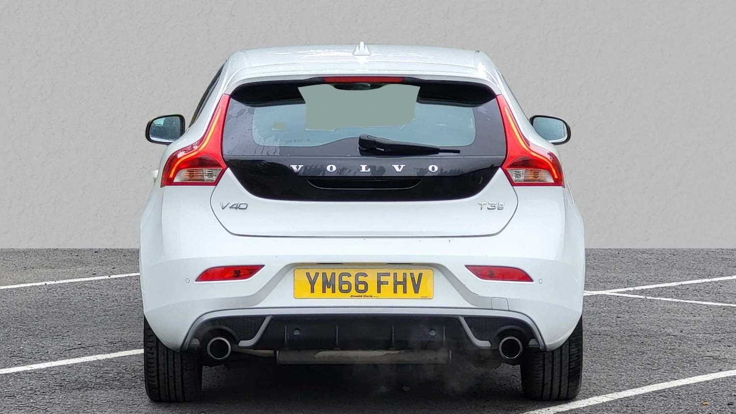 Used Volvo V40 2017 for sale - 76851555: Photo 7